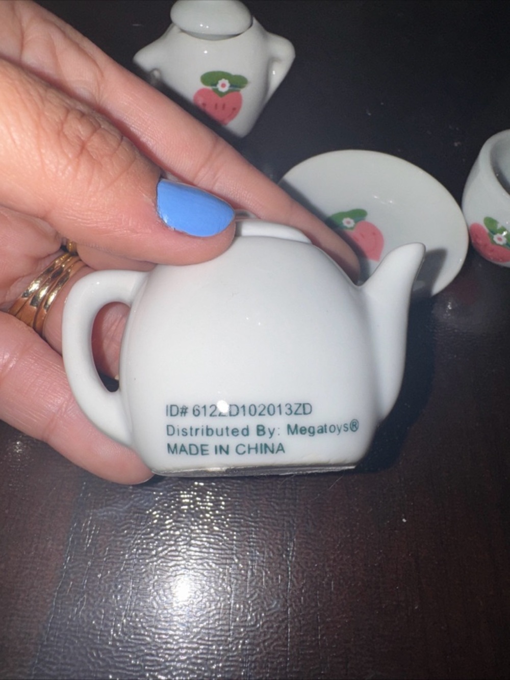 Miniature Ceramic Tea Set - Picture 2 of 4